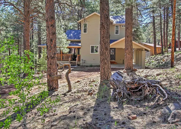 Flagstaff Family Retreat W/ Patio & Mountain Views Holiday home