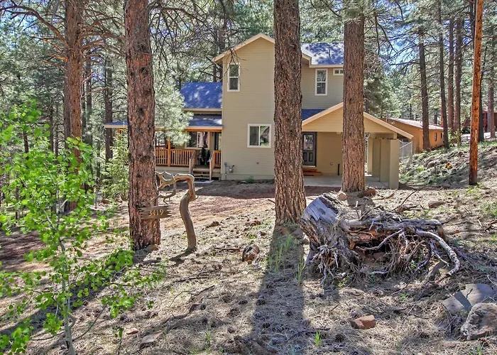 Сasa de vacaciones Flagstaff Family Retreat W/ Patio & Mountain Views *